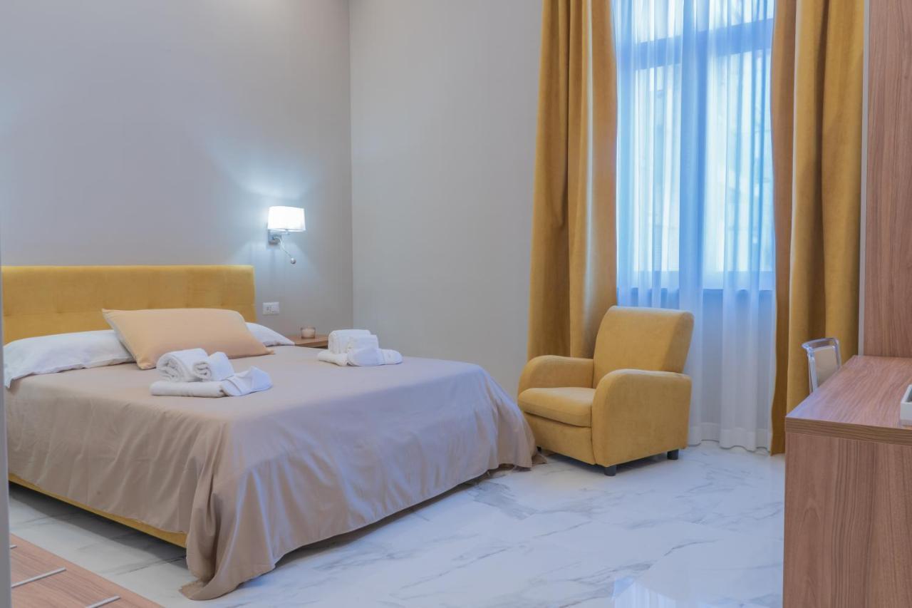 Le Suite Кротоне Экстерьер фото